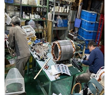 1136970001 28322440 path2