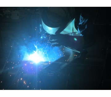 芦穂崎工業株式会社