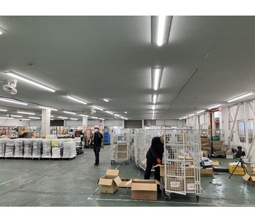 株式会社萬年
